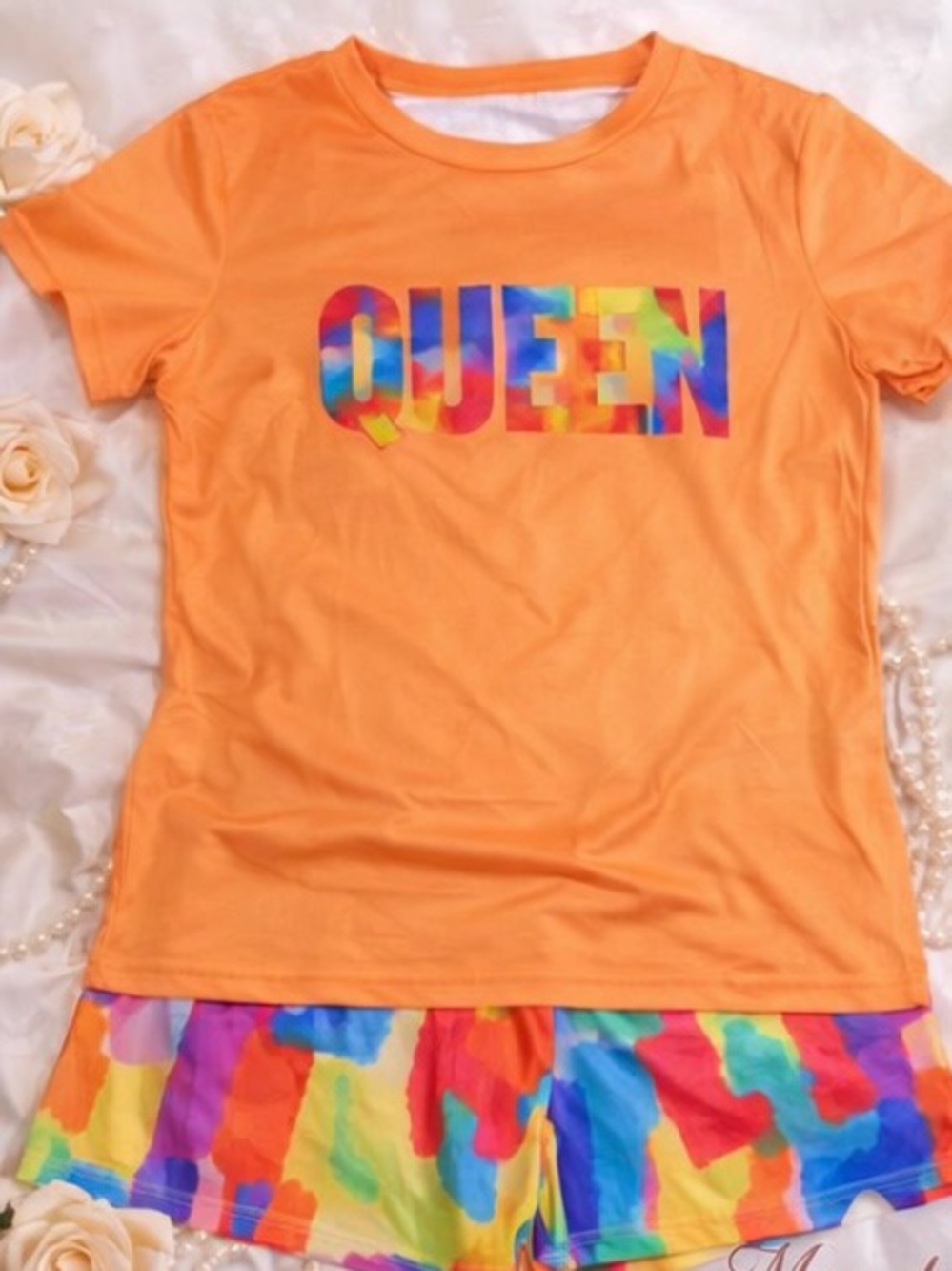 Orange 'Queen' Graphic Shorts Set - Women's Bermudas